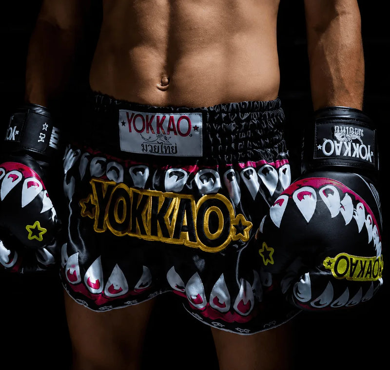 Original Muay Thai Shorts Gold