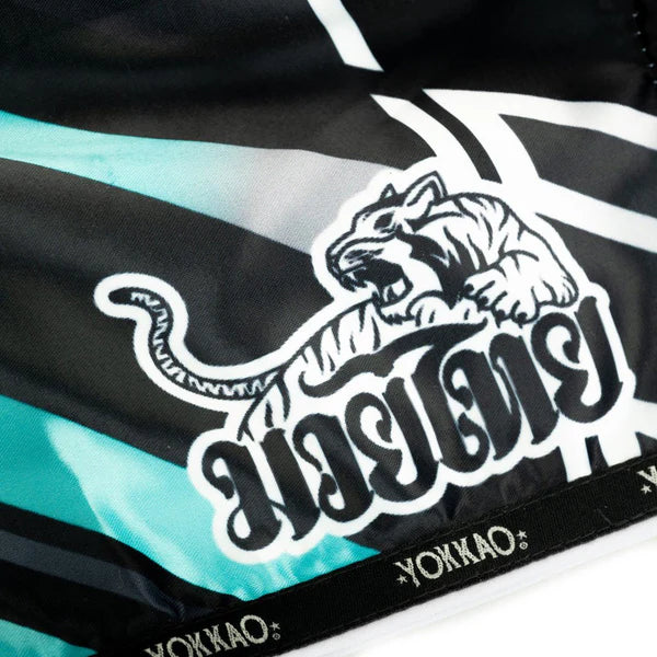 Power Muay Thai Shorts Black